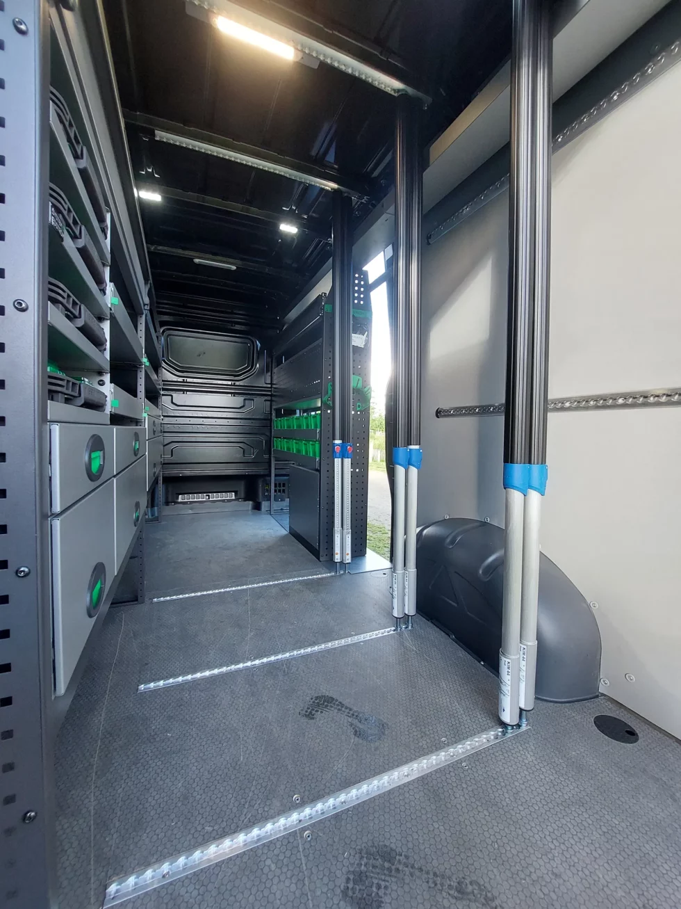 Steel aménagements 01 | équipements pour utilitaires