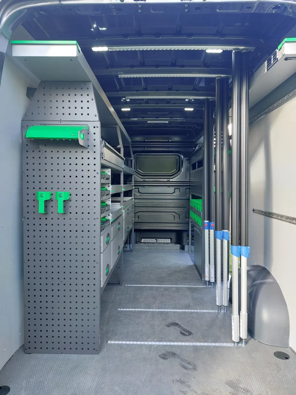 Steel aménagements 01 | équipements pour utilitaires